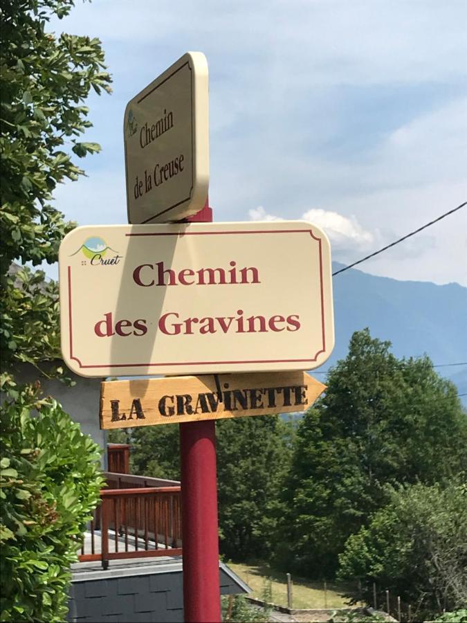La Gravinette Bed & Breakfast Cruet Exterior photo